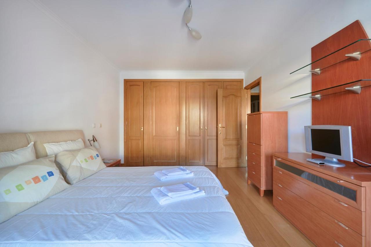 Apartamento Junto Nova&Praia Carcavelos II Екстериор снимка