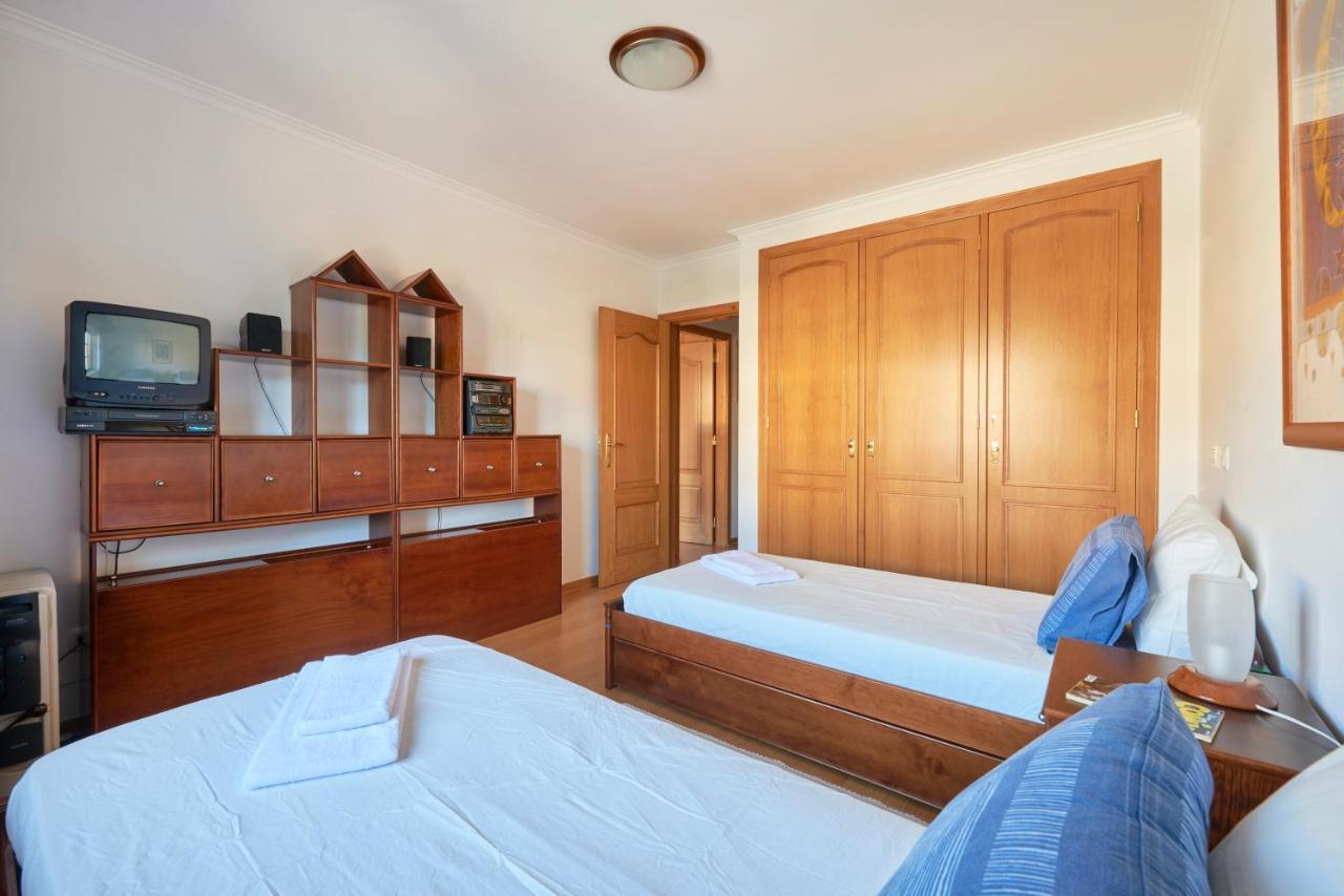 Apartamento Junto Nova&Praia Carcavelos II Екстериор снимка