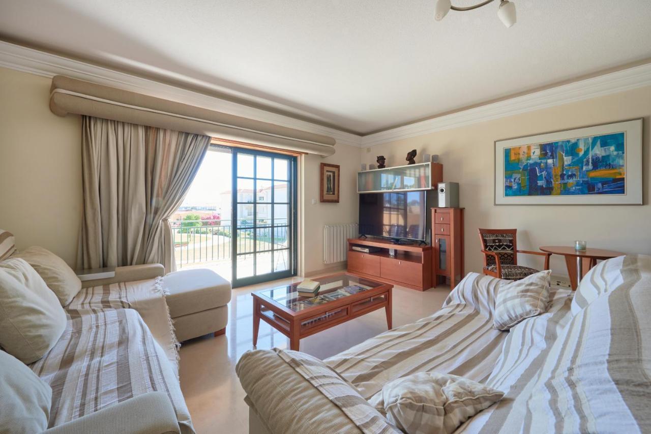 Apartamento Junto Nova&Praia Carcavelos II Екстериор снимка