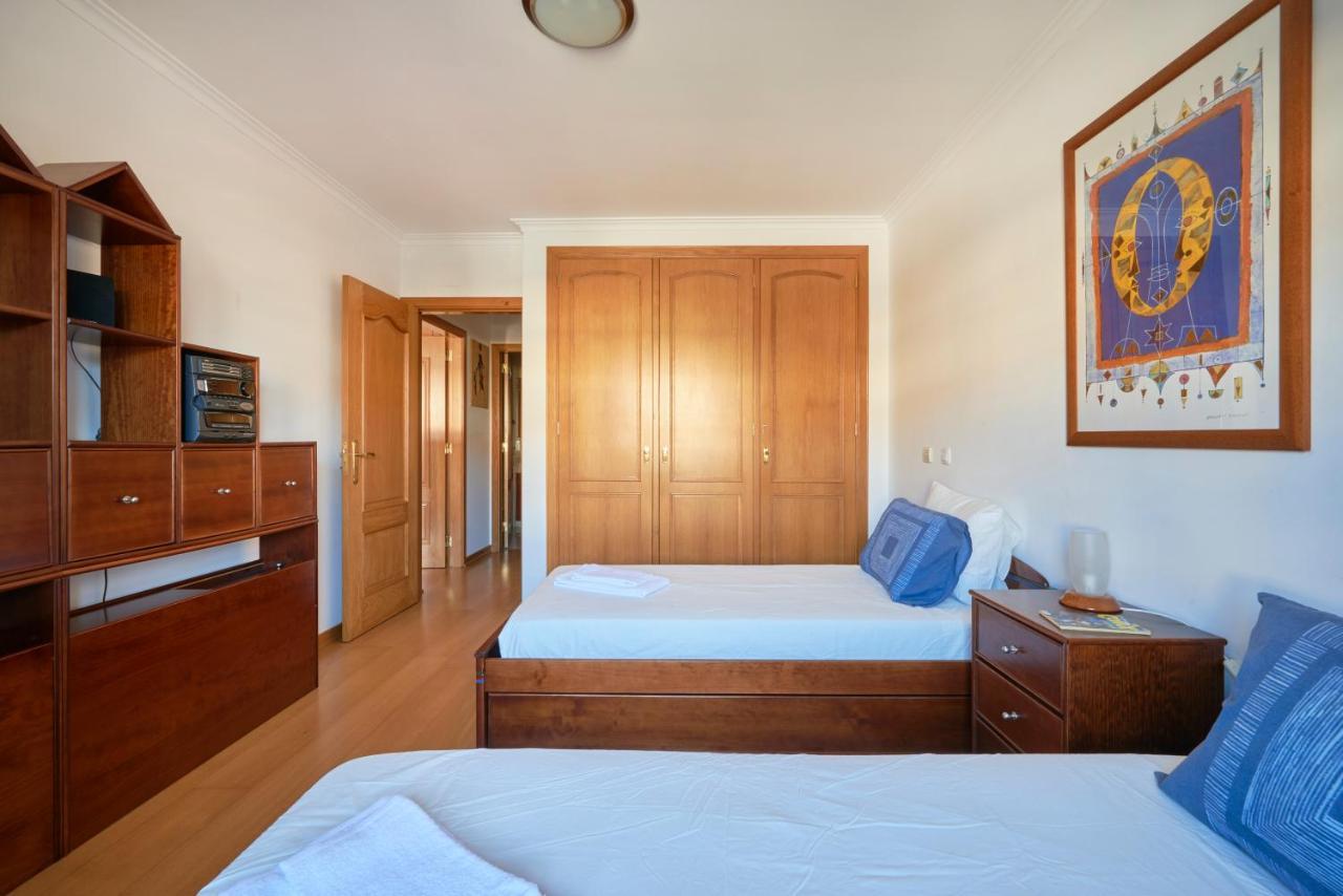 Apartamento Junto Nova&Praia Carcavelos II Екстериор снимка