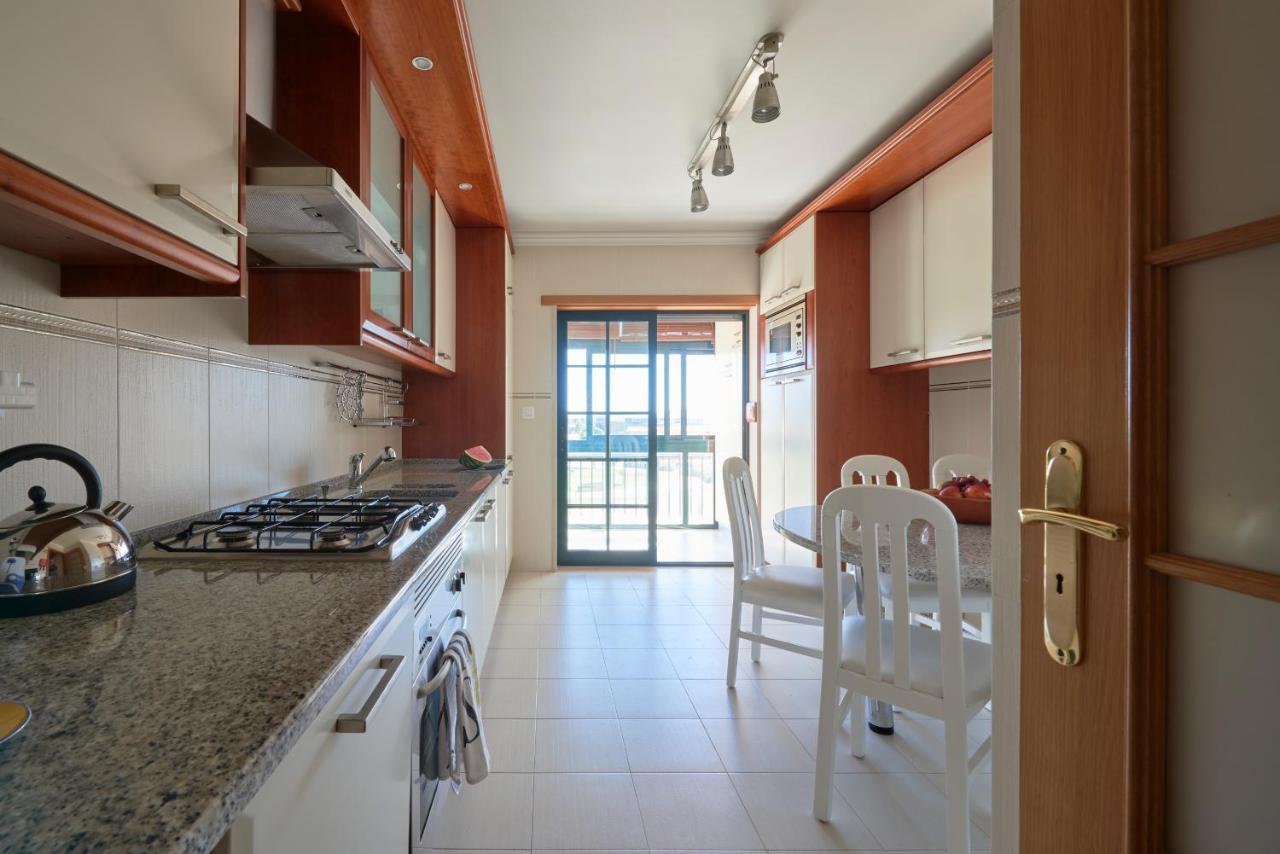 Apartamento Junto Nova&Praia Carcavelos II Екстериор снимка