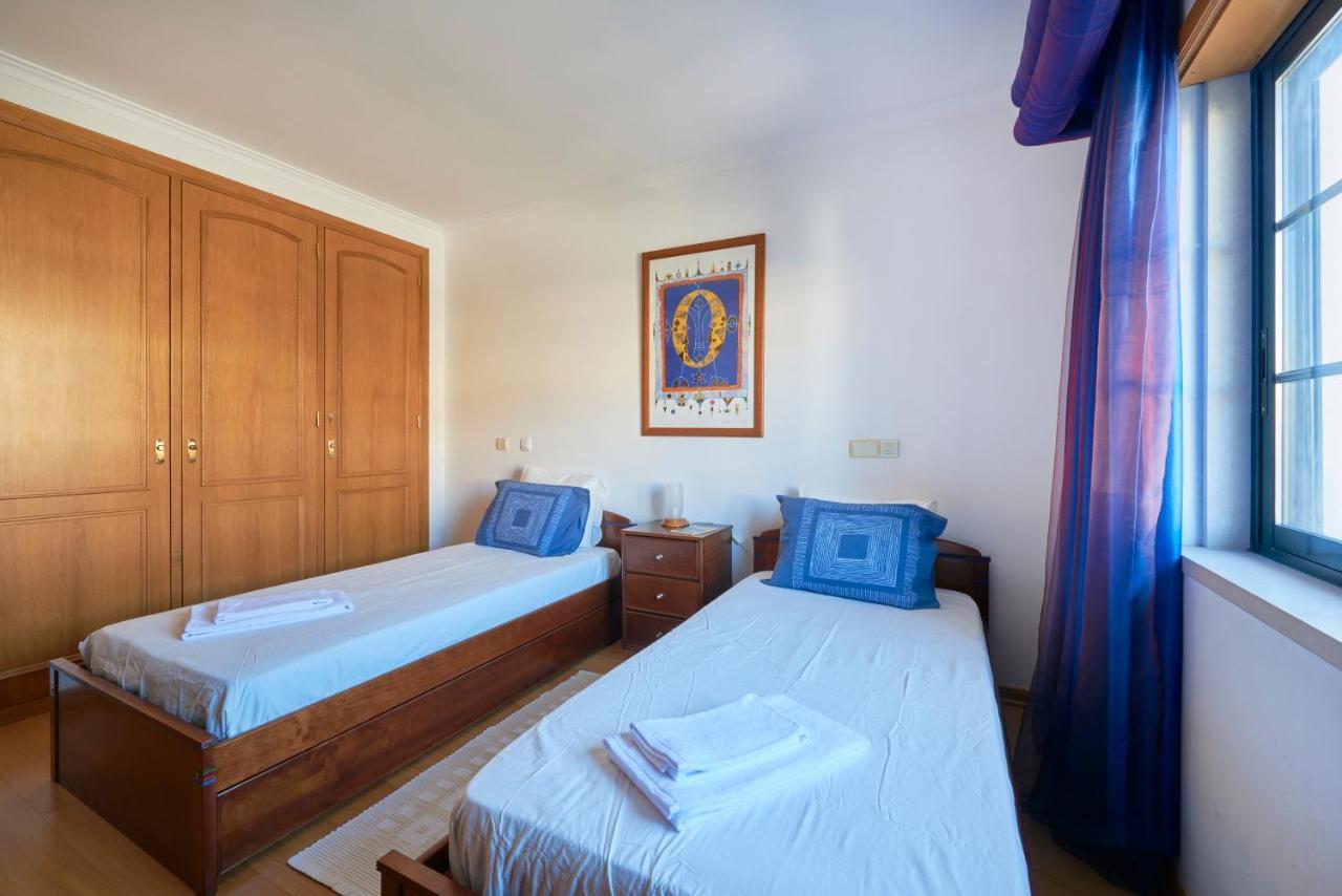 Apartamento Junto Nova&Praia Carcavelos II Екстериор снимка
