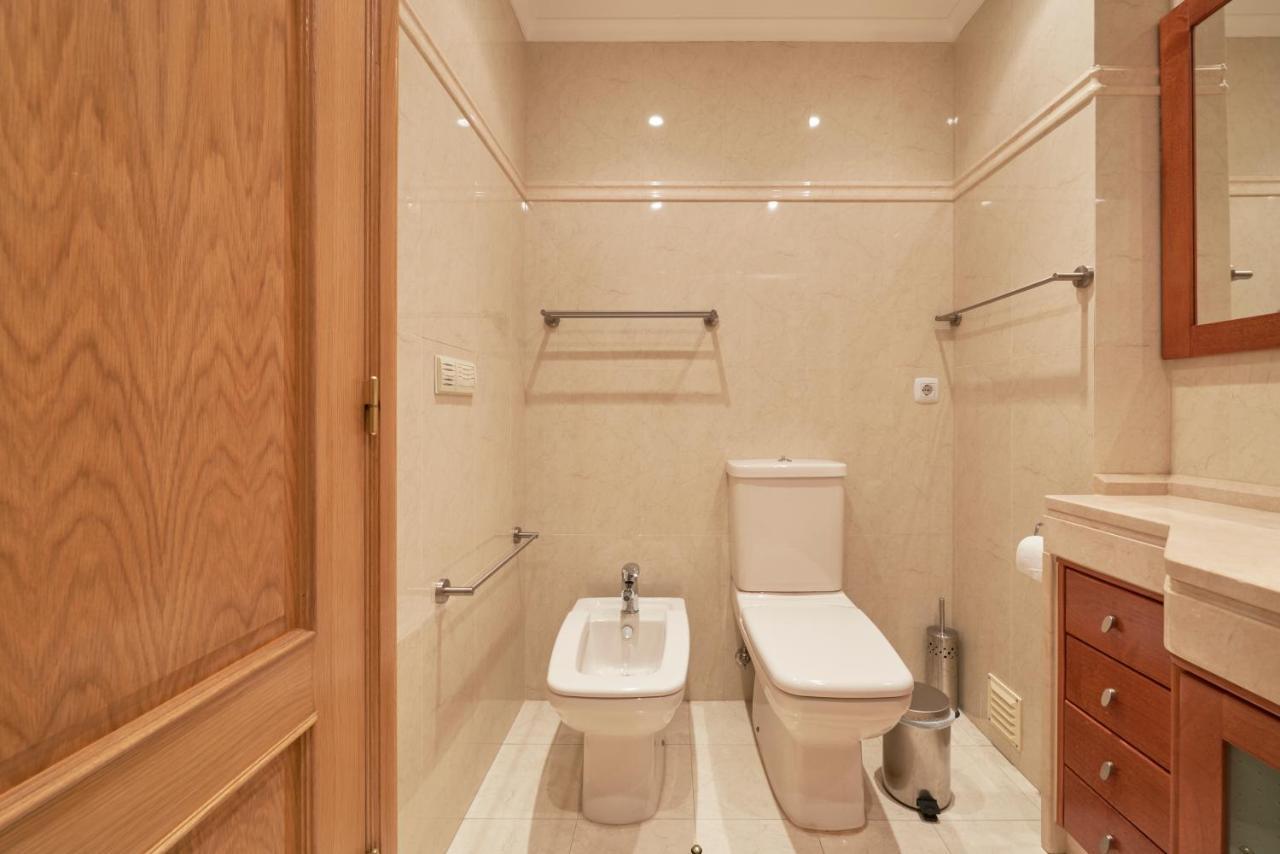 Apartamento Junto Nova&Praia Carcavelos II Екстериор снимка